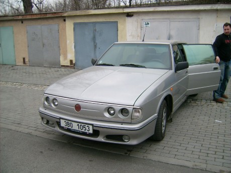 Tatra-700-2-DSCI0002.JPG