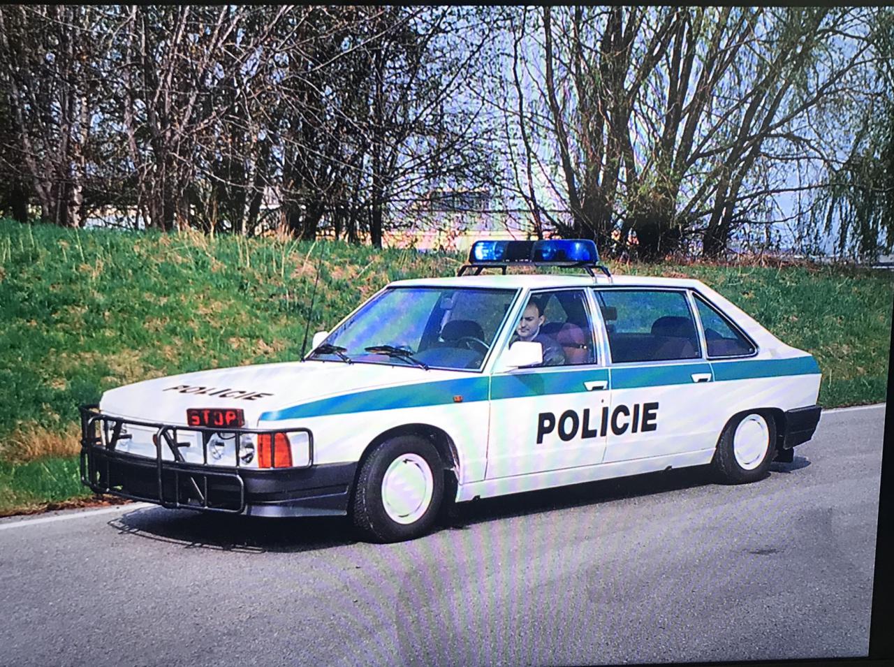 T613_4_policie_06